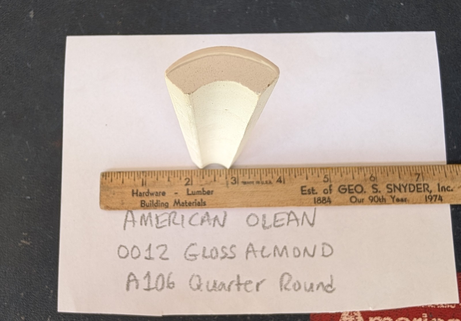 2 pcs NEW American Olean Gloss Almond #12 A106 Ceramic Tile Quarter Round 3/4X6″