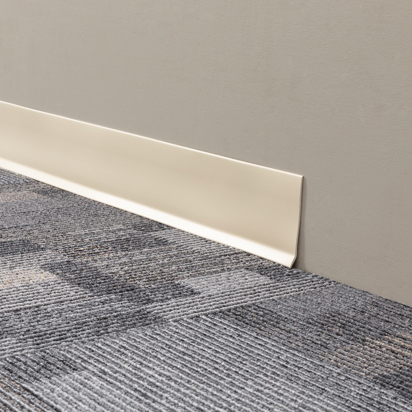 Mohawk Industries CVW04 Mohawk Basics 48″ x 4″ Vinyl Glue Down – Off White