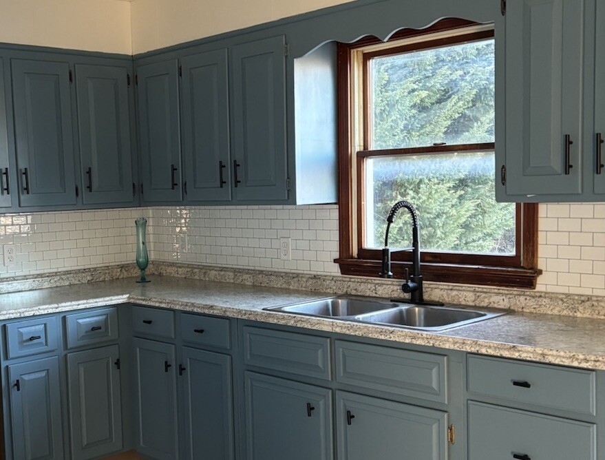 Art3d Backsplash Tile for Kitchen Peel and Stick, 10-Sheet Stick on Subway Tiles