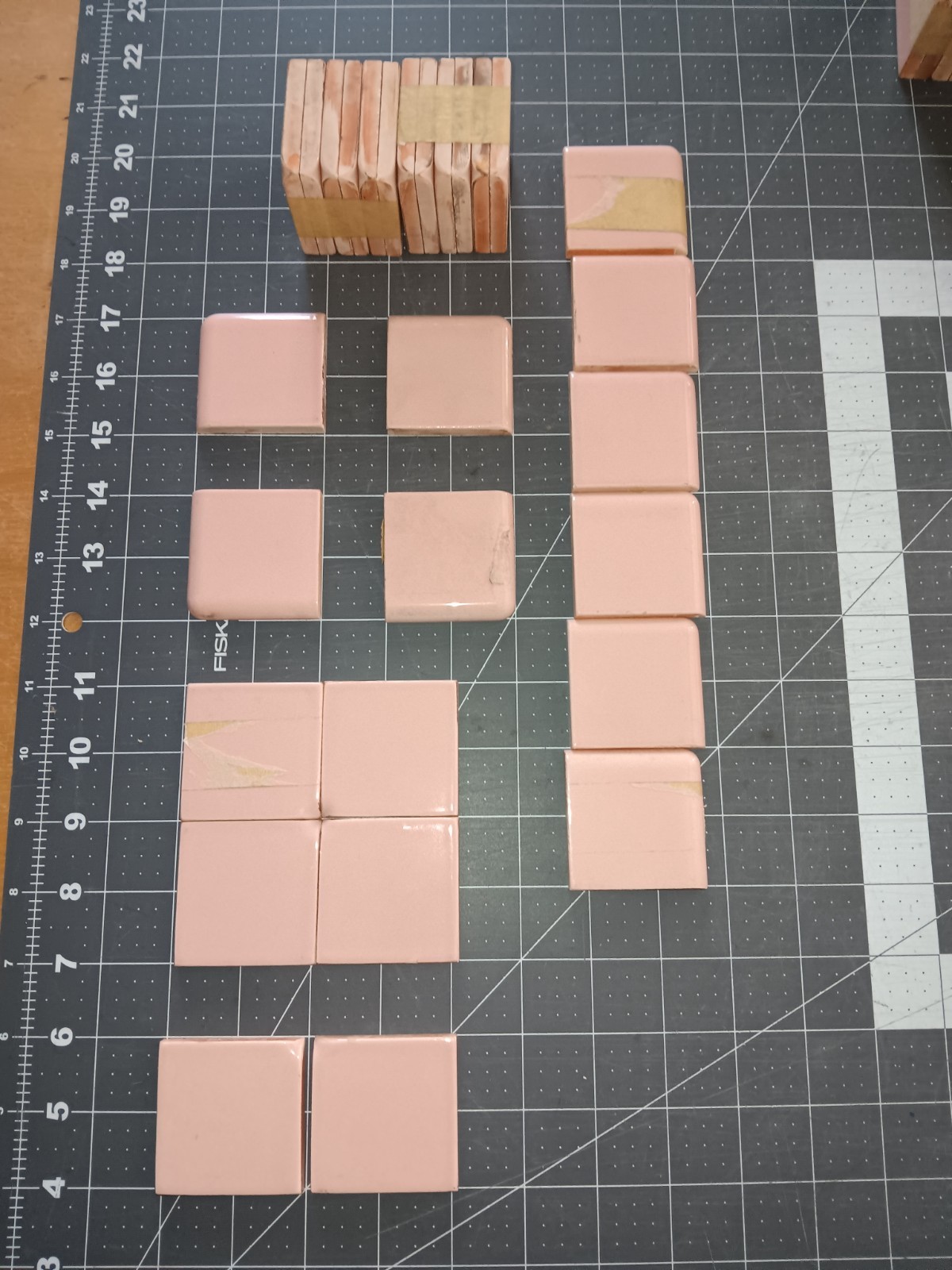 28 pcs. PINK Vintage Ceramic 2″ X 2″ Ceramic Inside Radius Bullnose Corner JAPAN
