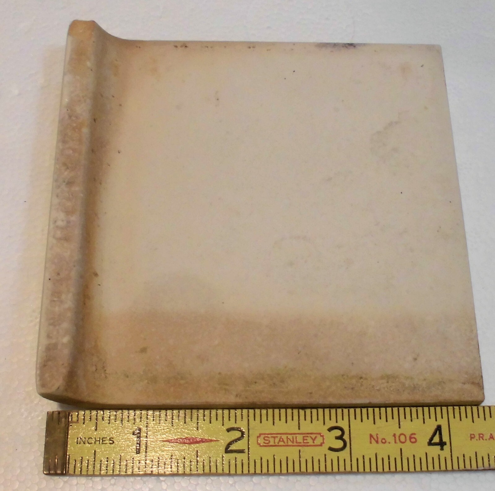 1 pc. Colonial Ivory: Radius Bullnose Matte Ceramic Tile 4-3/8″ by Mosaic Co.