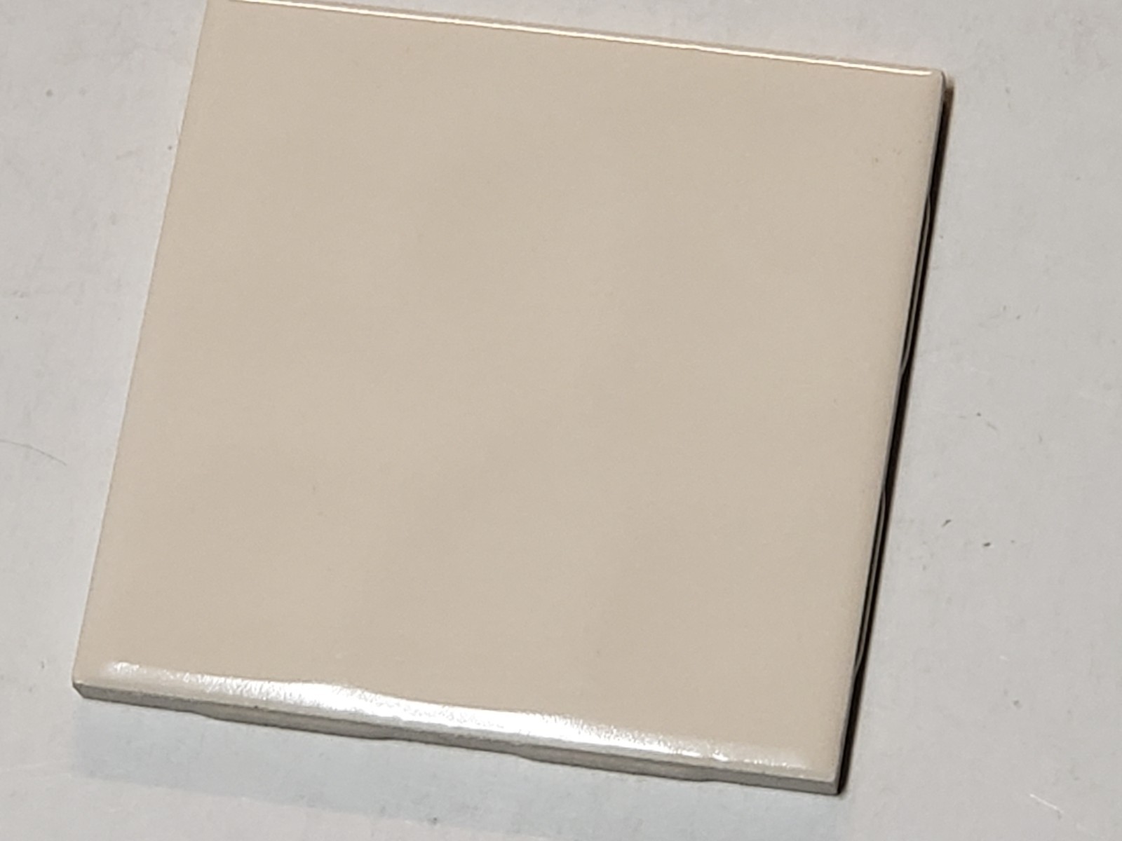 Vtg Lot 12 Huntington Pacific Ceramic Tiles Almond Glyce Gloss Wavy Ripple 4 1/4