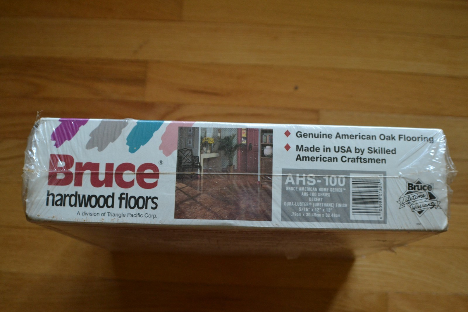 Bruce NOS. AHS-100. Oak Parquet Flooring 10 Sq Ft Box. Desert. (Light Natural)