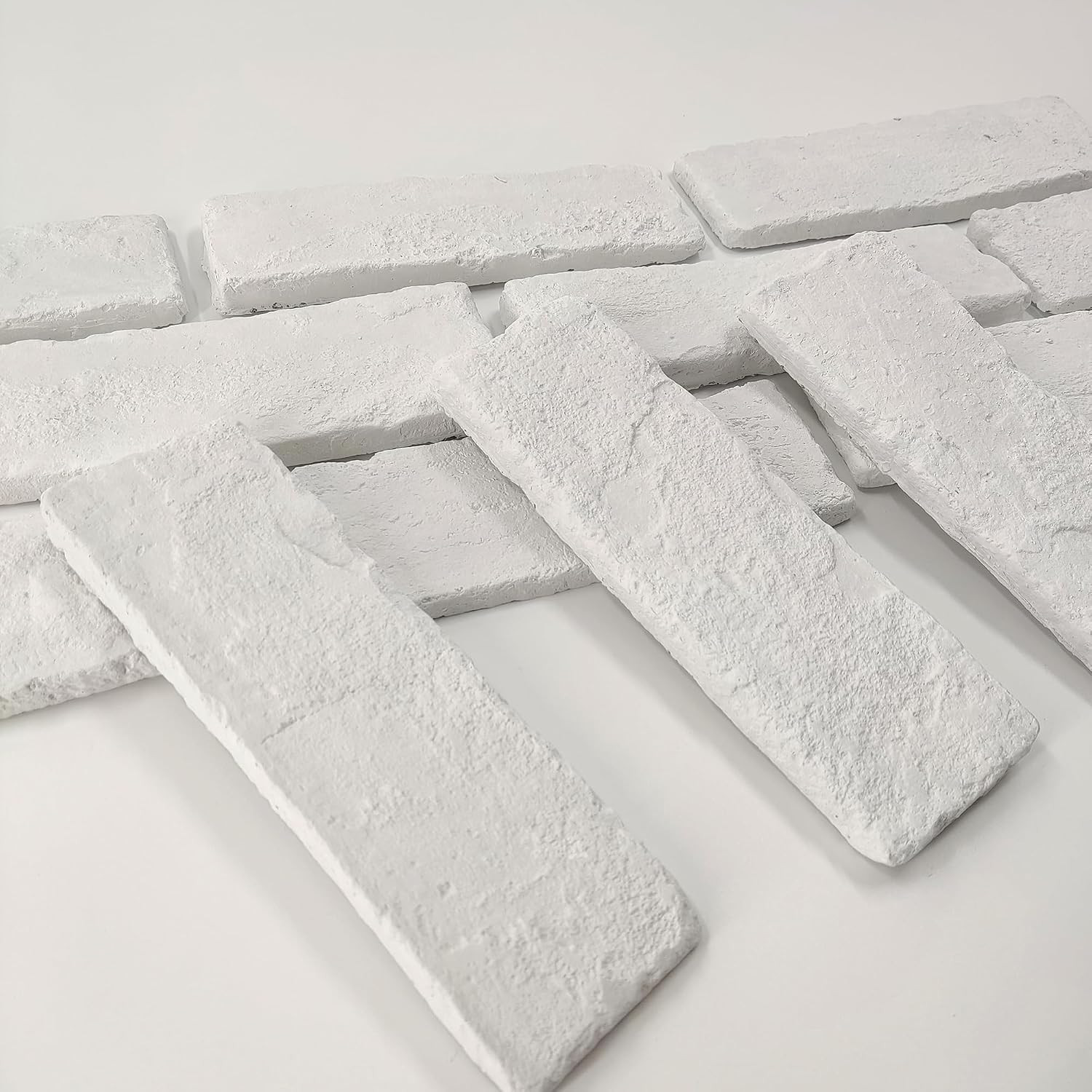 20 Pcs White Thin Brick Veneers, 2.4in x 7.9in 3D Faux Wall Brick for Kitchen Ba