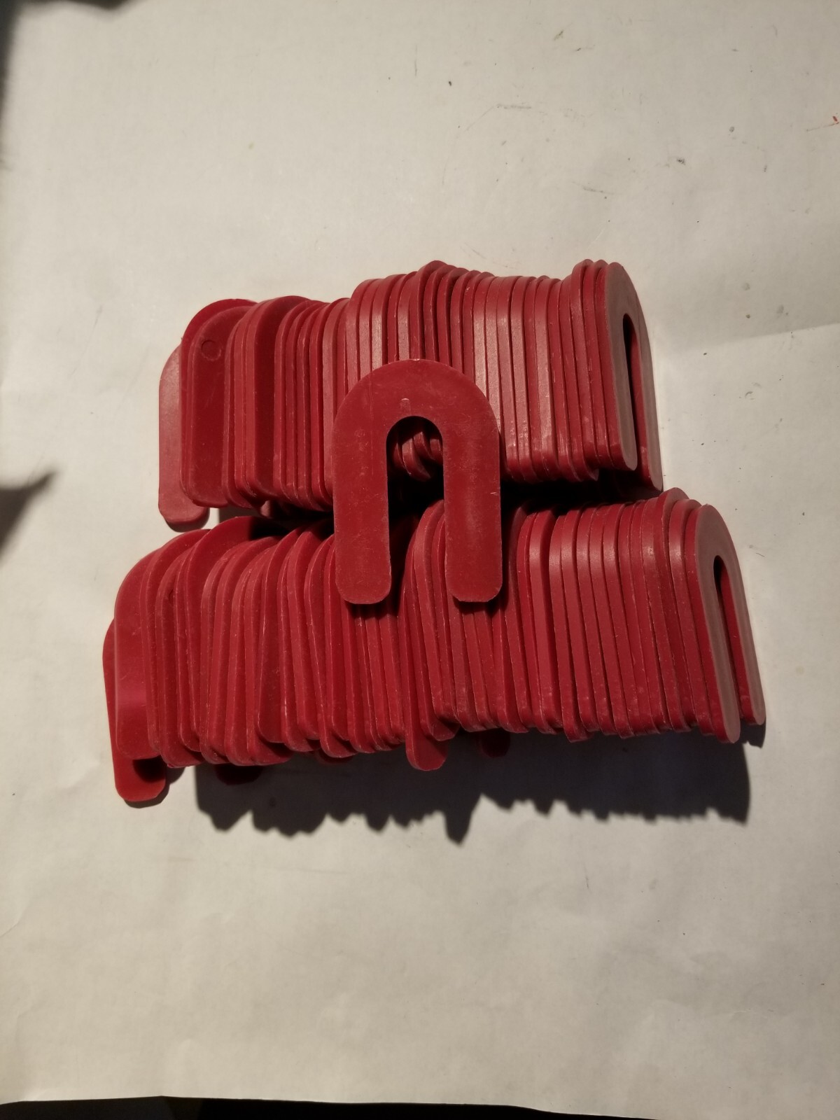 75 Shims Plastic Horseshoe Tile Spacer 1/8 Inch x 2.75″ x 1-7/8″ (lot of 75)