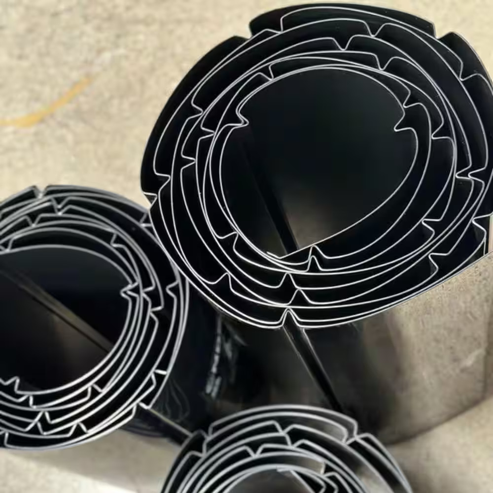 24 In. D X 120 In. L Polyethylene Dual Purpose Root and Water Barrier Rolls