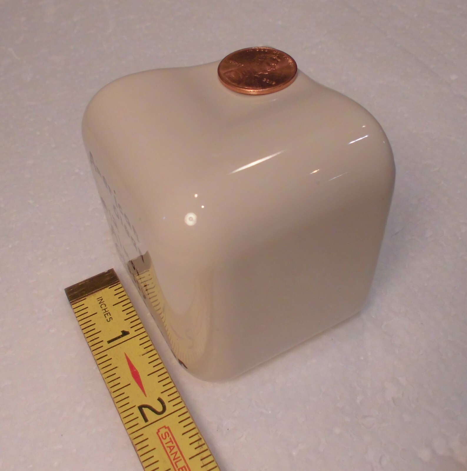 1 pc. Gloss Almond: #12: V Cap Corner Ceramic Trim Tile: Counter Edging, A.O.