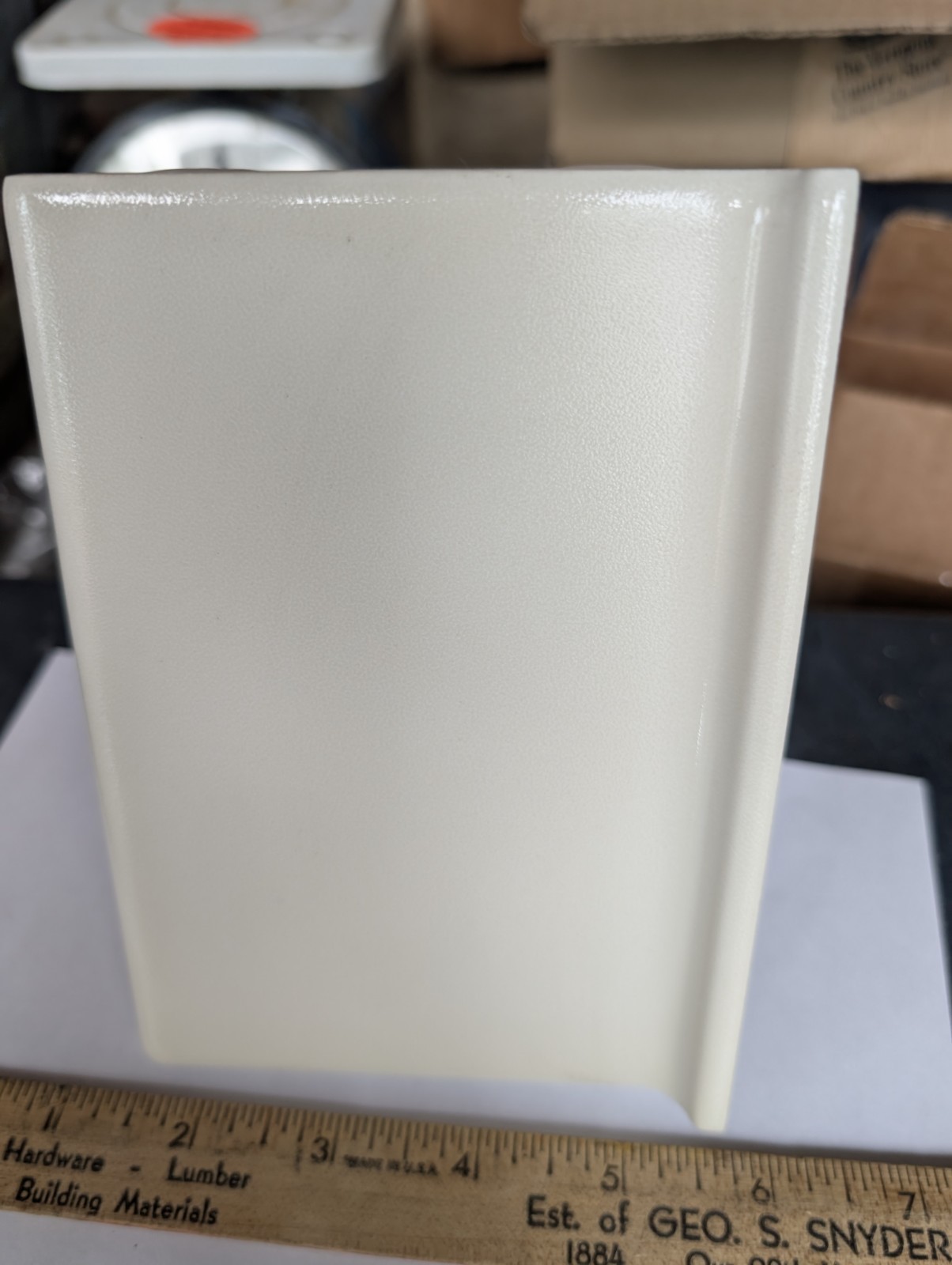 2 Pcs 4 1/8″ x 6″ Ceramic Tile Cove Base S3419T Daltile Crystaltex Almond XX35