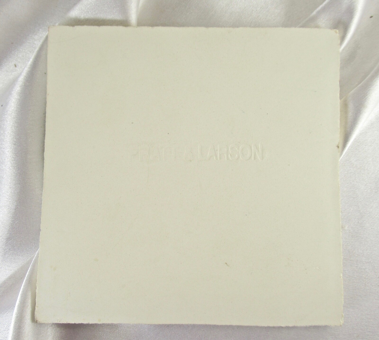 HTF PRATT & LARSON FLOW MULBERRY & BABY BLUE IRIS 6” TILE UNUSED