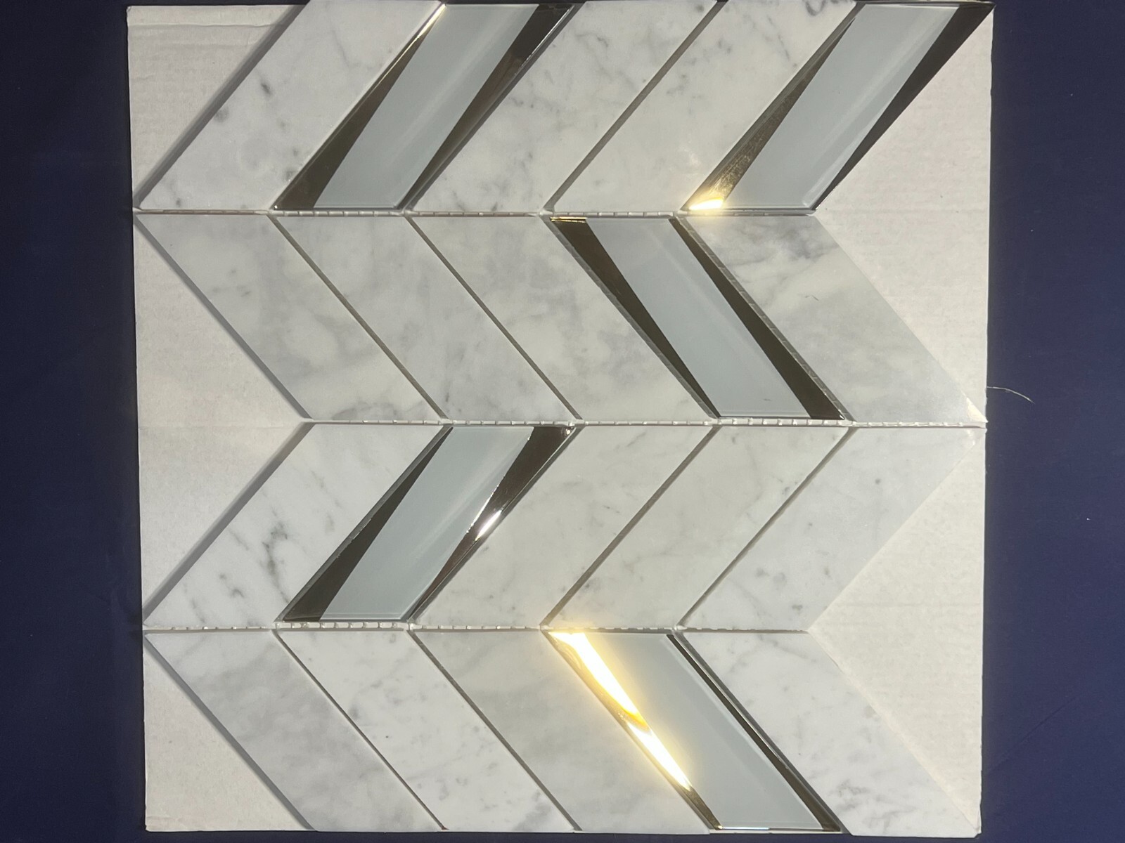 S17 Carrara White/Silver Marble Glass Mosaic Tile Kitchen Bathroom Polished