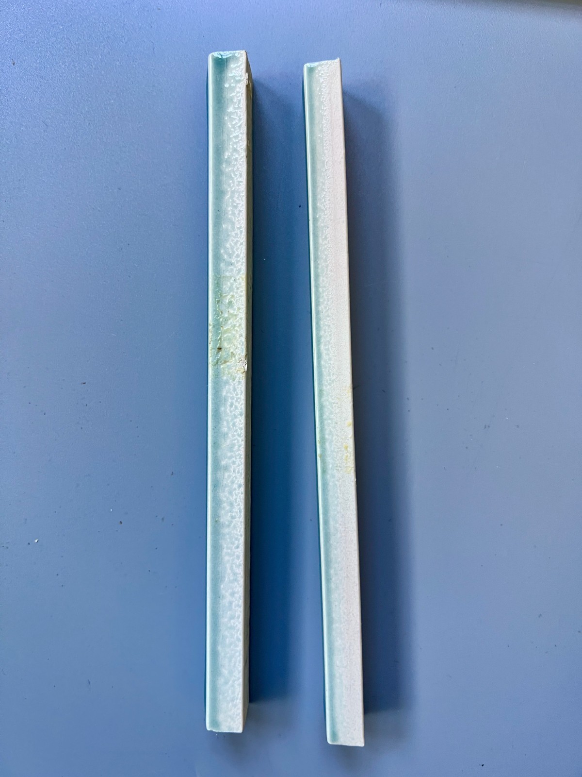 (25) Vtg Pratt Larson Ceramic Tiles Green Gloss Liner Trim Backsplash Border 6″