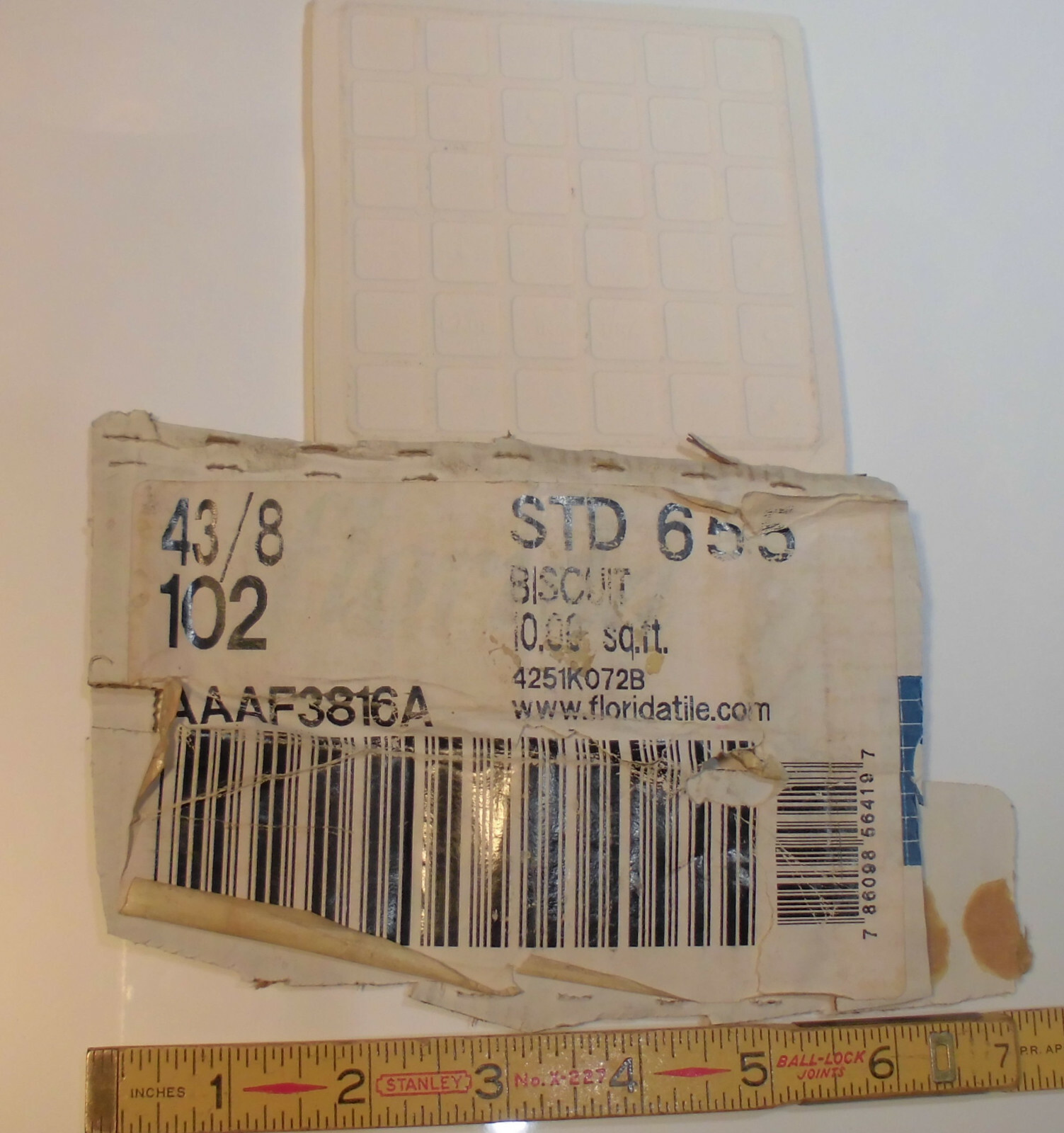 1 pc. Biscuit Glossy Ceramic Tile 4-3/8″ by Florida Tile Co. NOS off-white