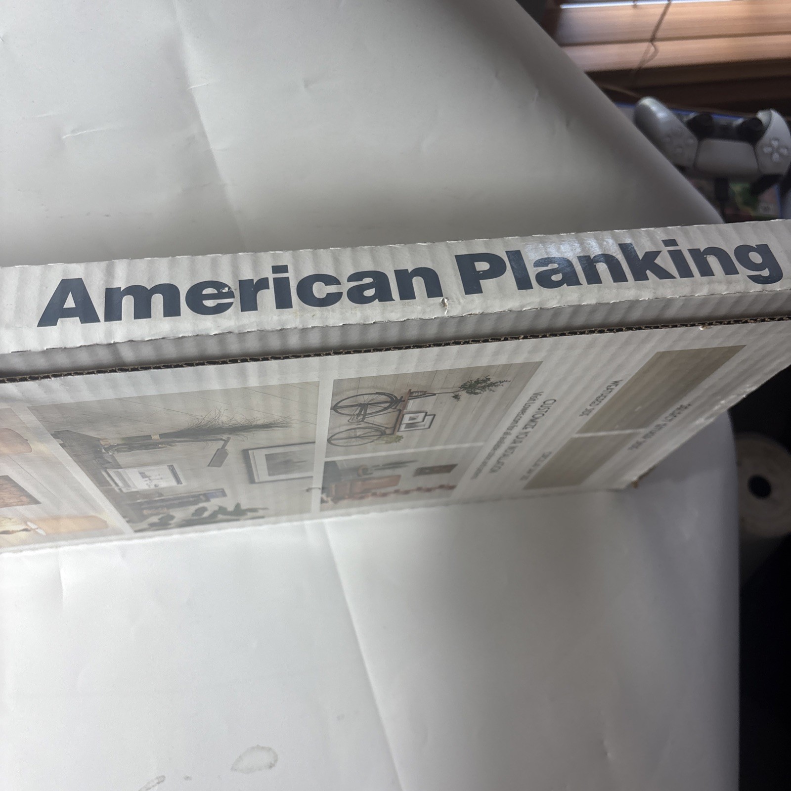 AMERICAN PLANKING BRAND COASTAL WHITE 10.9 SQUARE FEET 6 PLANKS WALL BOARDING
