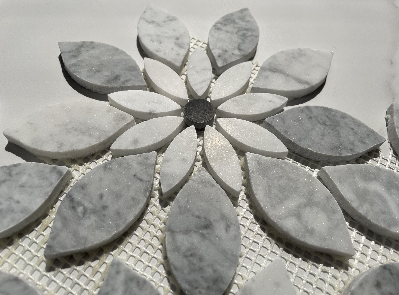 C9H7XH Wildflower Carrara Marble Rain Flower Mosaic Tile Bardiglio Honed