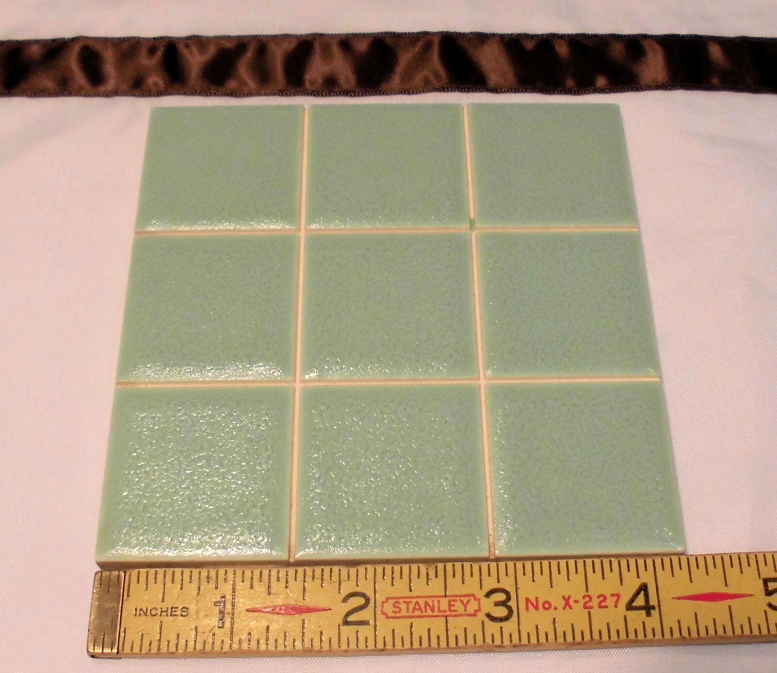 1 pc. 4-1/4″ Ceramic Tile *Light Jade* Scored 9ths Crystalline; Greenest -Blue