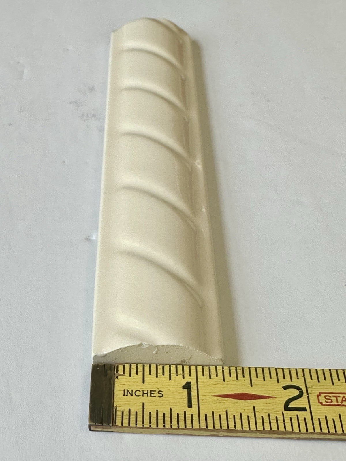 1 pc. Gloss Almond Ceramic Tile: Pencil – Liner – Sizzle: 6″ X 1-1/4″ Rope