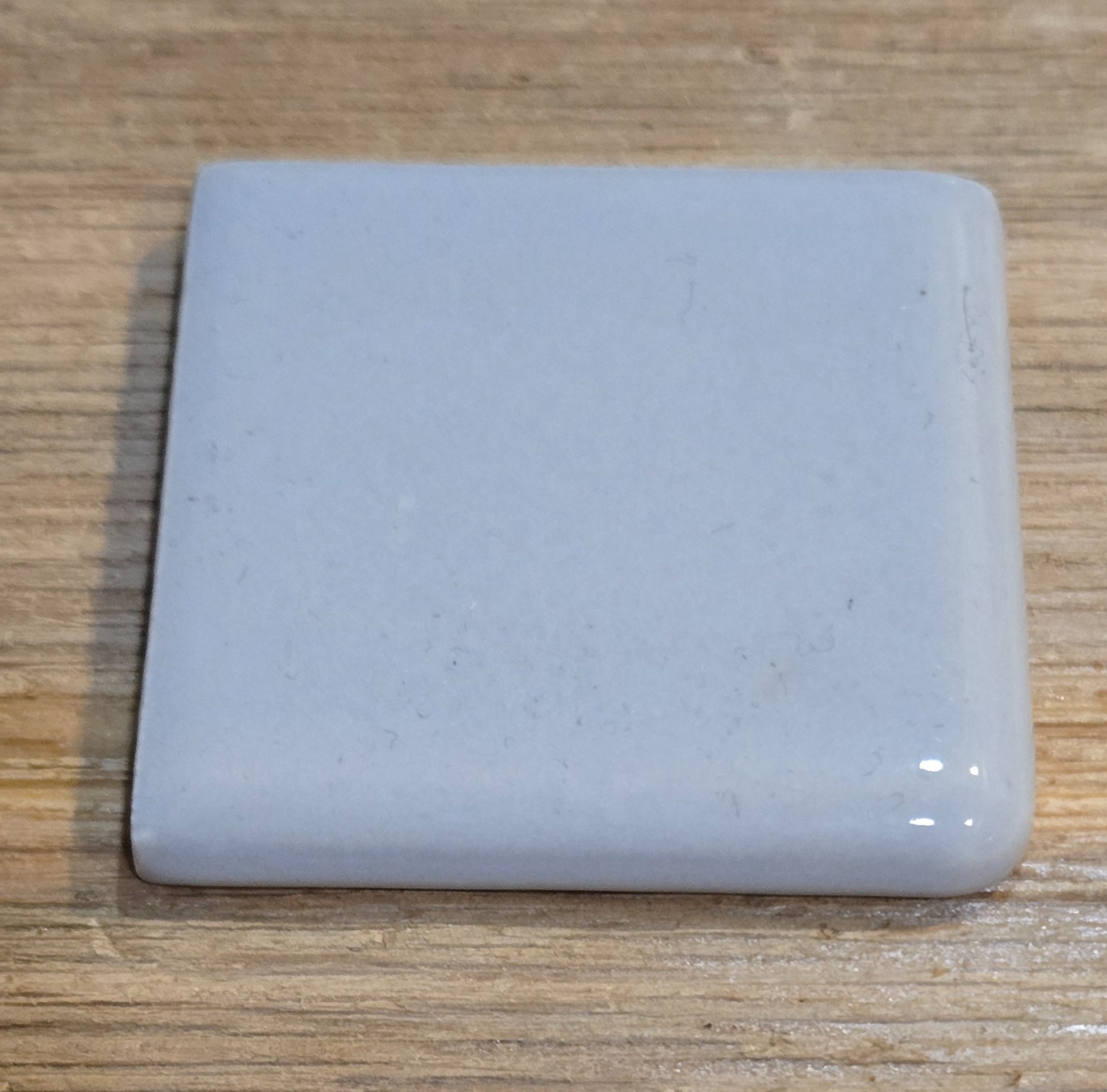 Box of 50 Gray 2″ x 6″ Ceramic Tile Bullnose Trim Edge 2″ x 6″ Glossy, As shown