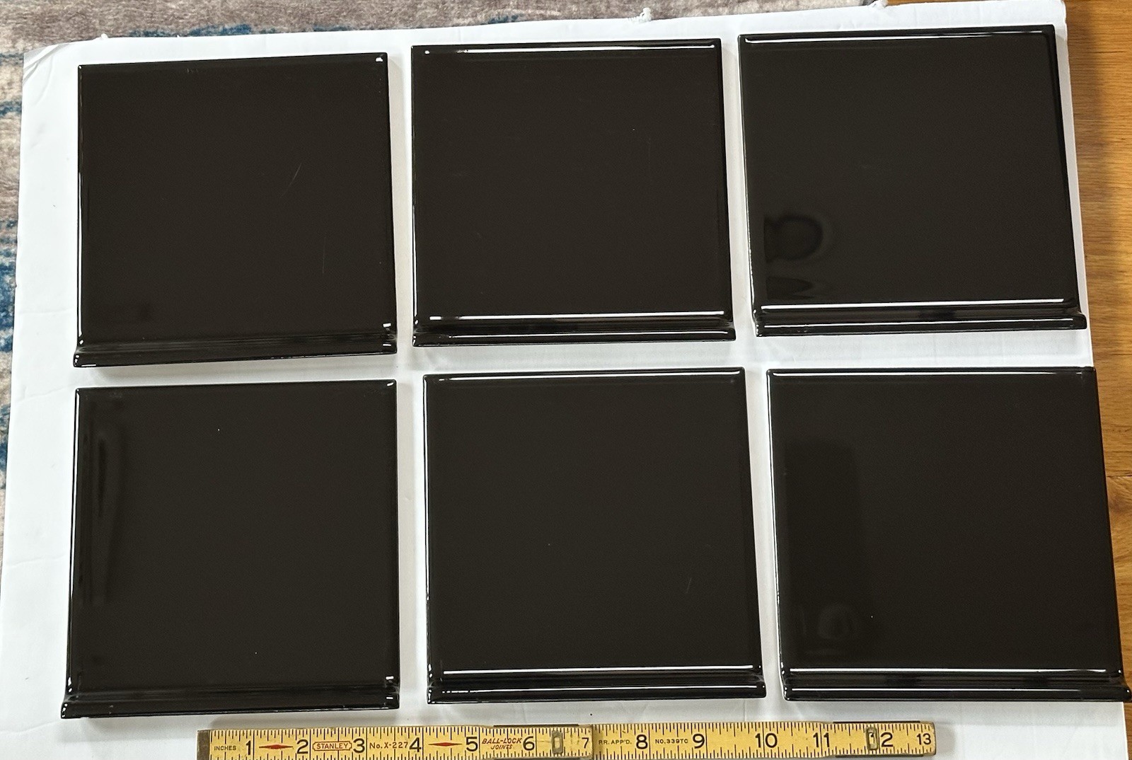 lot of 6: Glossy Black: Flat Top; base/cove Ceramic Tile: 6″ X 6″ with Defects