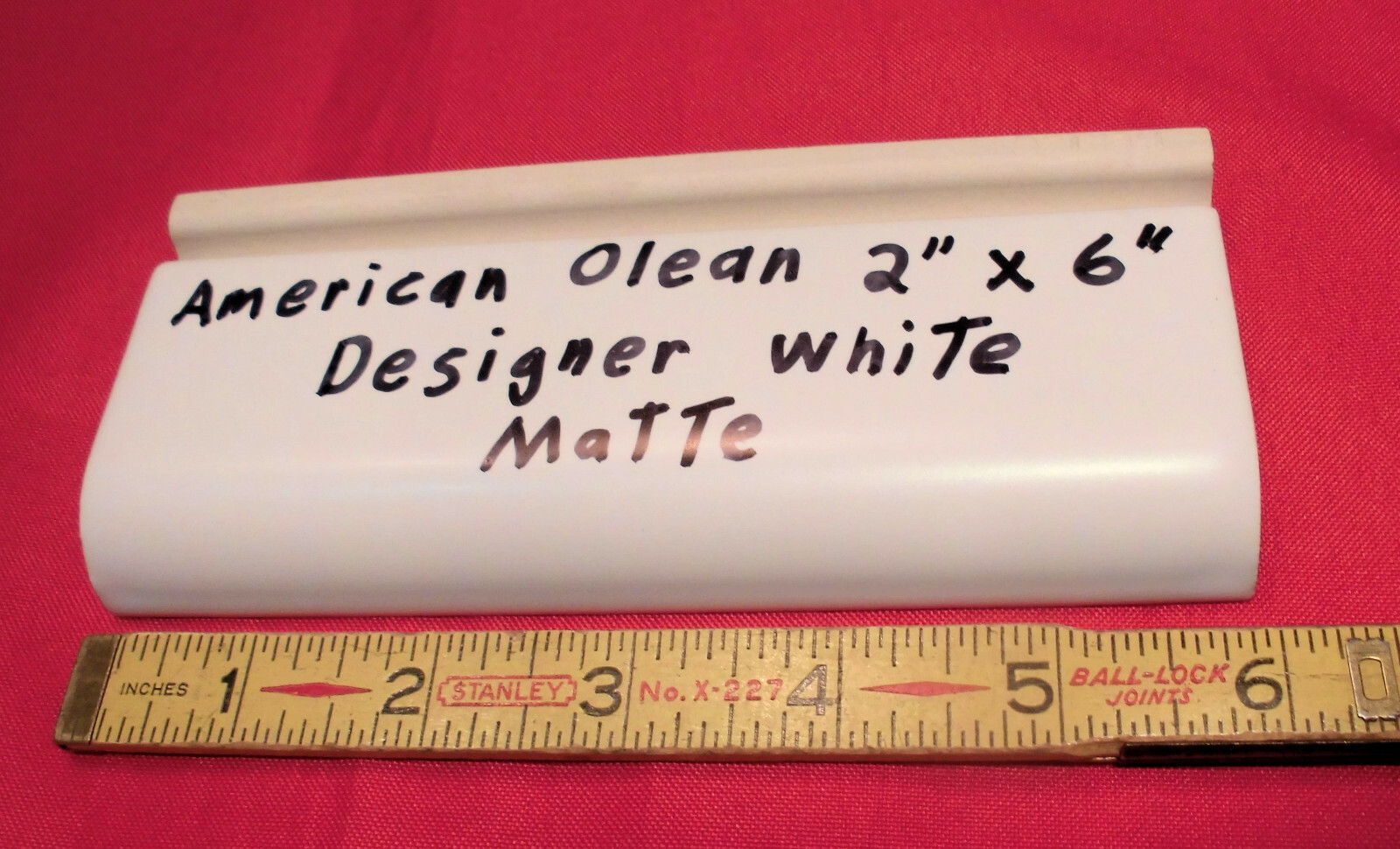6 pcs. Matte White 2″ X 6″ X 5/8″ Ceramic Radius Bullnose Tile: Designer White