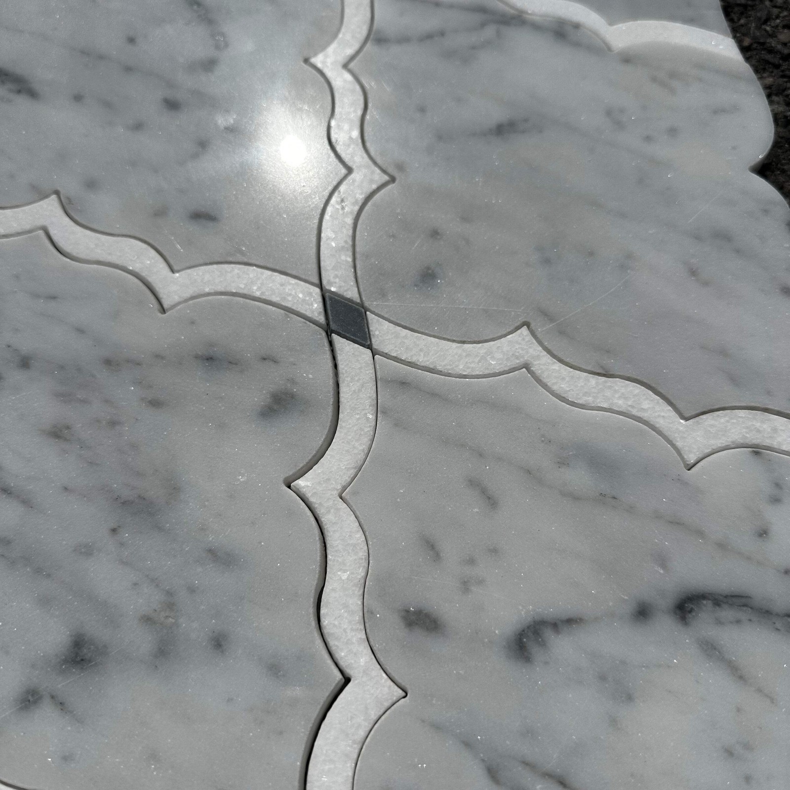 MJ Amina | White Carrara, White Thassos, Bardiglio Polished Dots