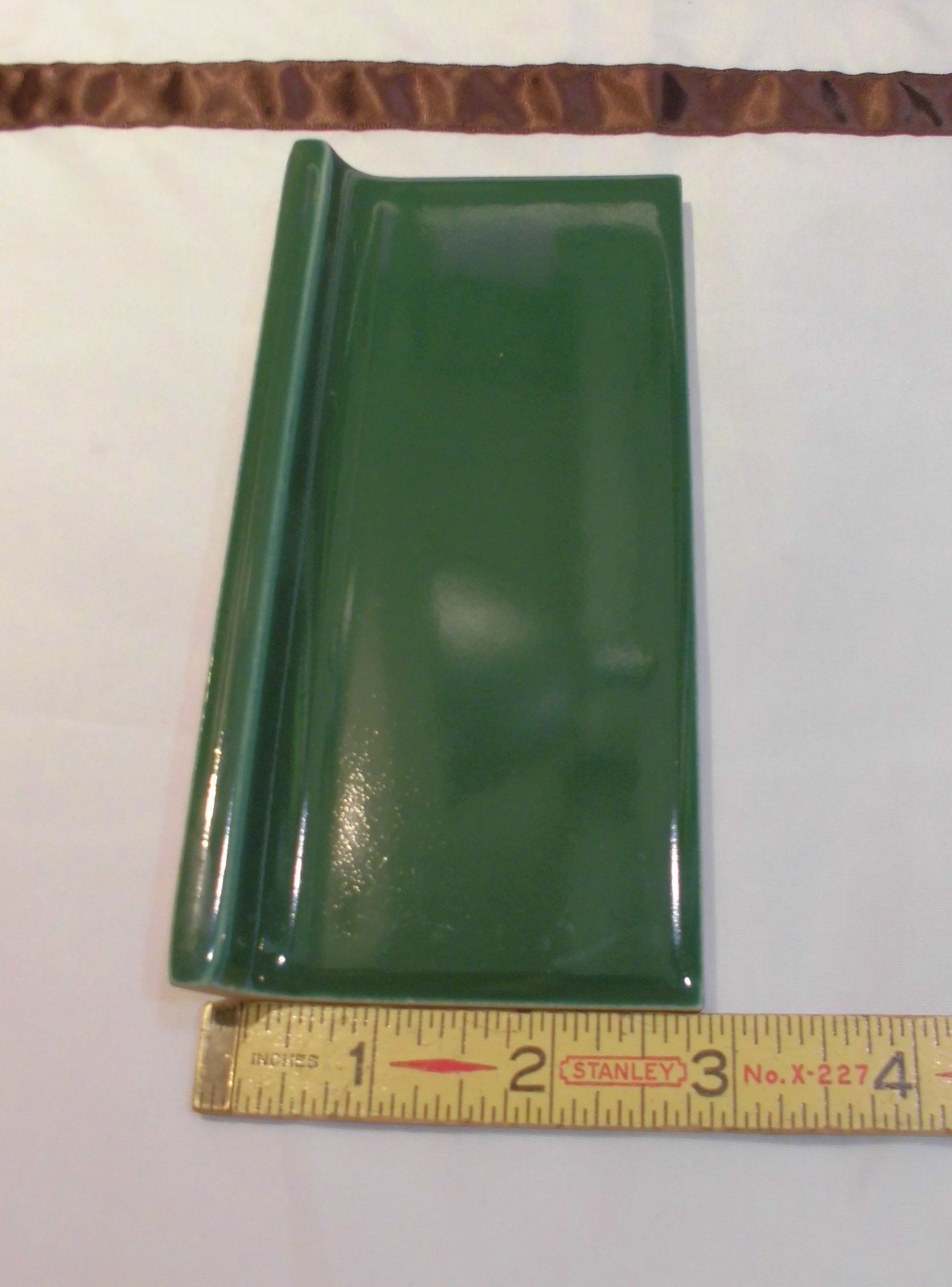 1 pc. *Forest Green* 3″ X 6″ stack-on base/cove Ceramic Tile by Robertson Co.