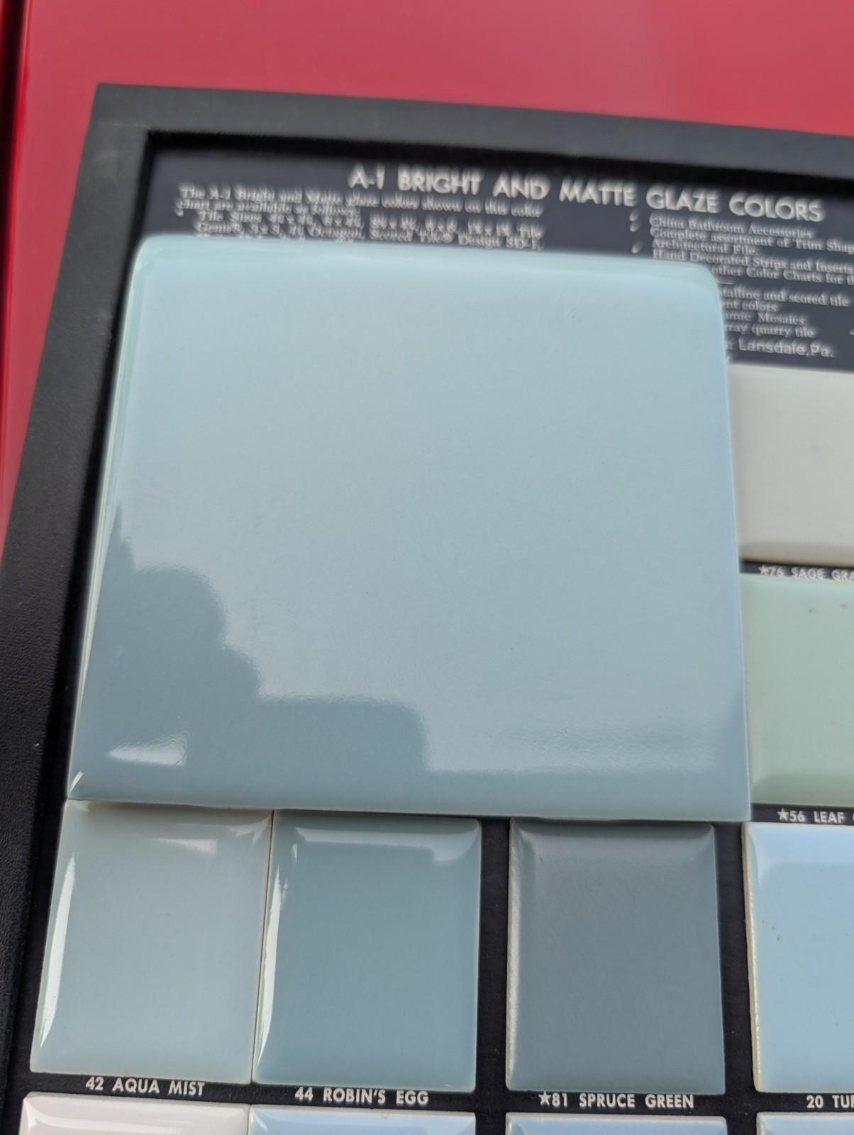 1 pc 4-1/4″ Ceramic Tile Mud Bullnose A4402 #44 Robins Egg American Olean Gloss