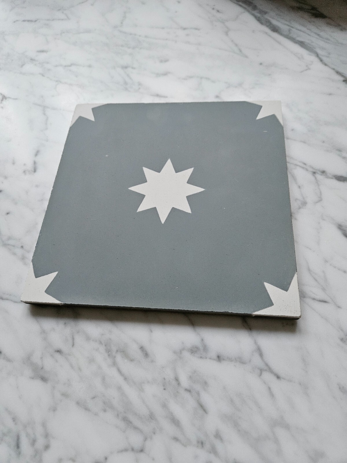 Lili Cement Tile Twinkle #4 Gray, 8″x8″ PRICE IS PER BOX, LOCAL P/U ONLY