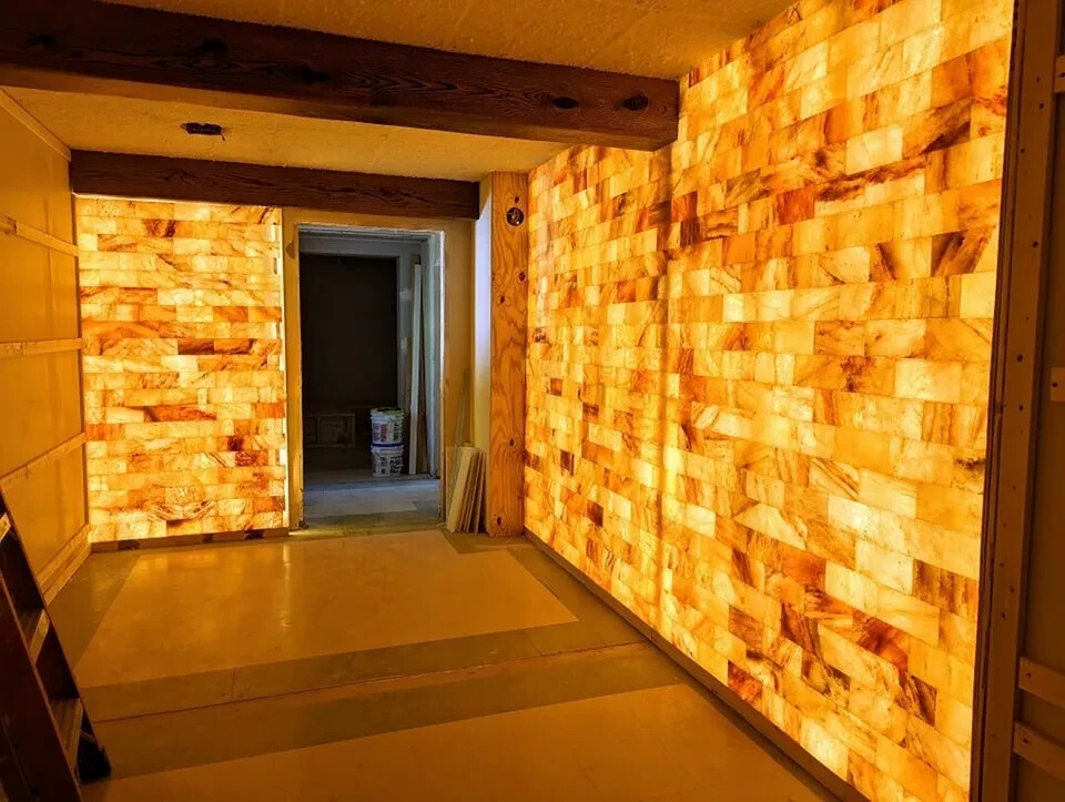 10 Salt Bricks Himalayan Natural 8x4x2 – Big Tiles Homes Spa & Sauna Wall Accent