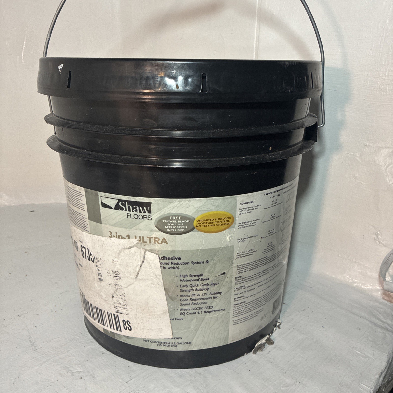 Shaw Flooring 3 in 1 Ultra Hardwood Flooring Adhesive 4 Gal Container New