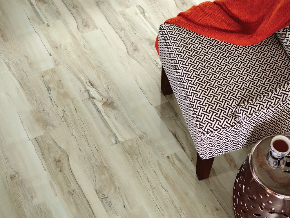 Shaw 5606V Ardent 7″ x 48″ Embossed Vinyl Flooring – Accent Pine