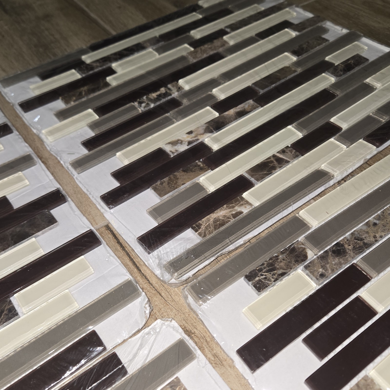 6 Sq Feet -American Olean Linear Mosaic Tile Glass Stone Black Brown Cream 12×13