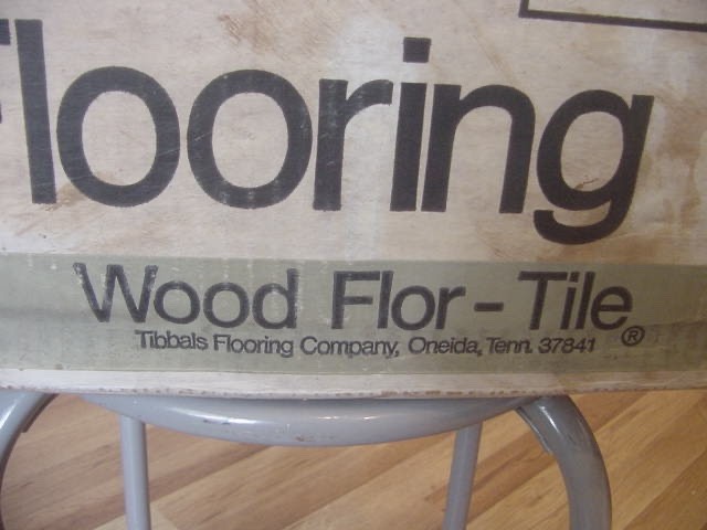VINTAGE 60s-70s HONEY OAK PARQUET WOOD FLOORING FULL CASE 25 SQ.FT. 12” x 12″