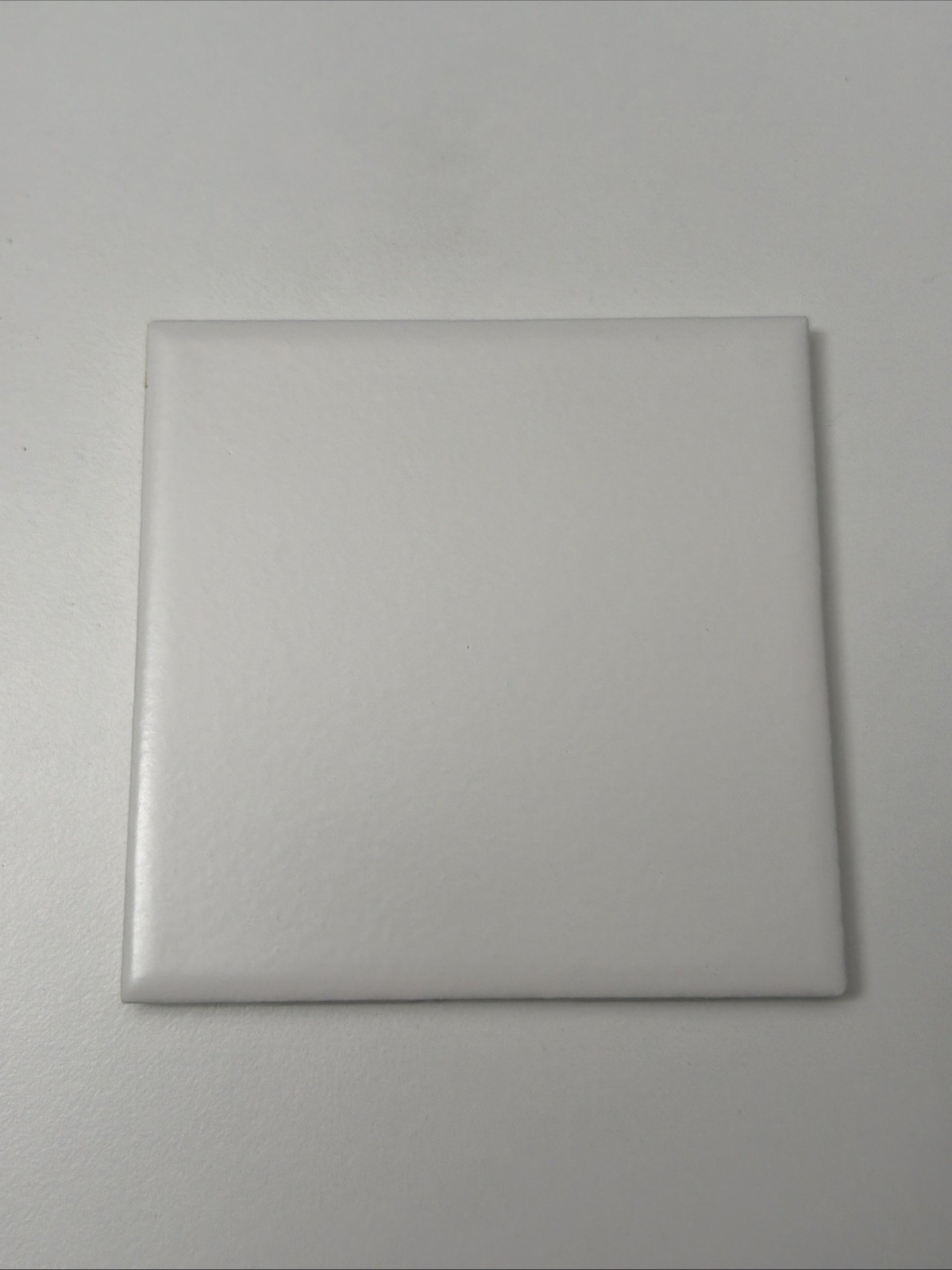 Vintage Tile Huntington Pacific Regal-Tile ICE WHITE MATTE NOS 4-1/4″ TM111R