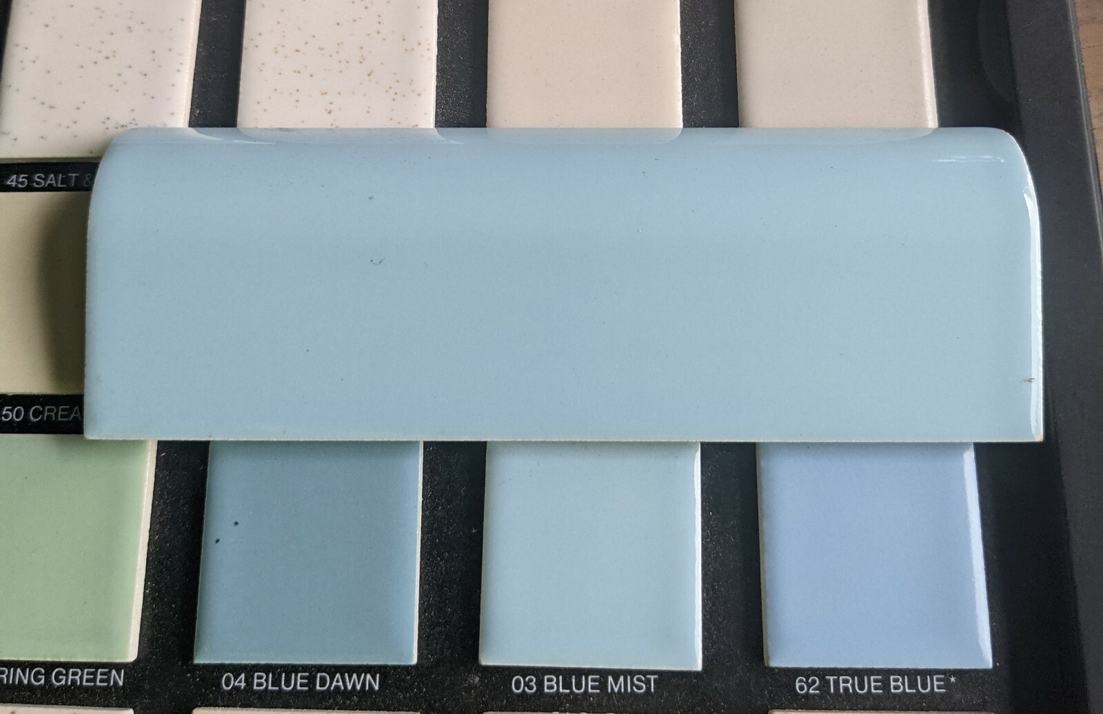 2 pcs American Olean Bullnose Mud Cap A4200 2″x6″ color 03 Blue Mist Glossy