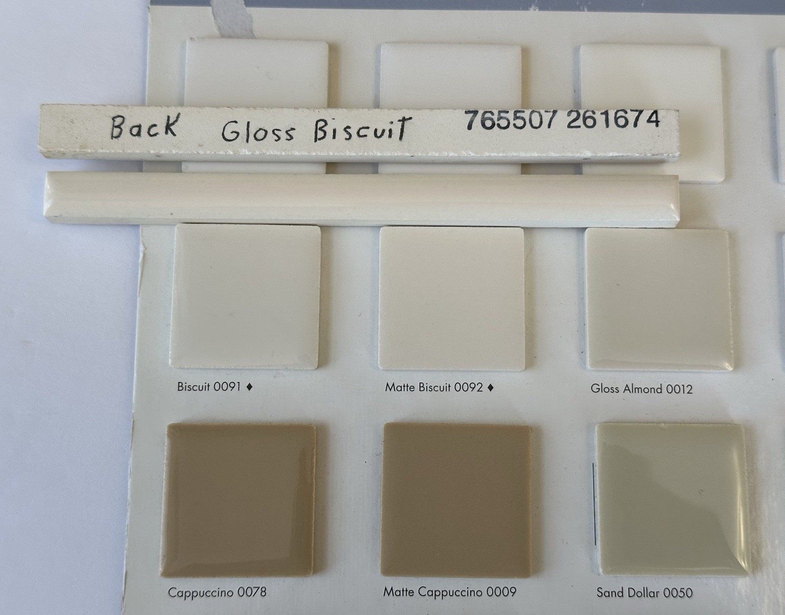 1 pc. Gloss Biscuit Color: Ceramic-Pencil – Liner – Sizzle – Tile, 6″ X 7/16″