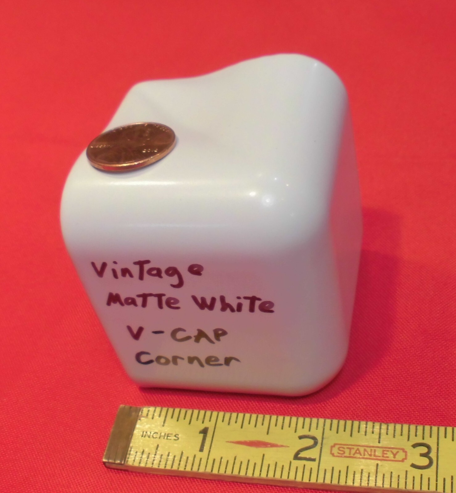 1 pc. *Vintage Matte White* V-Cap Corner Ceramic Trim Tile: Counter Top Edging