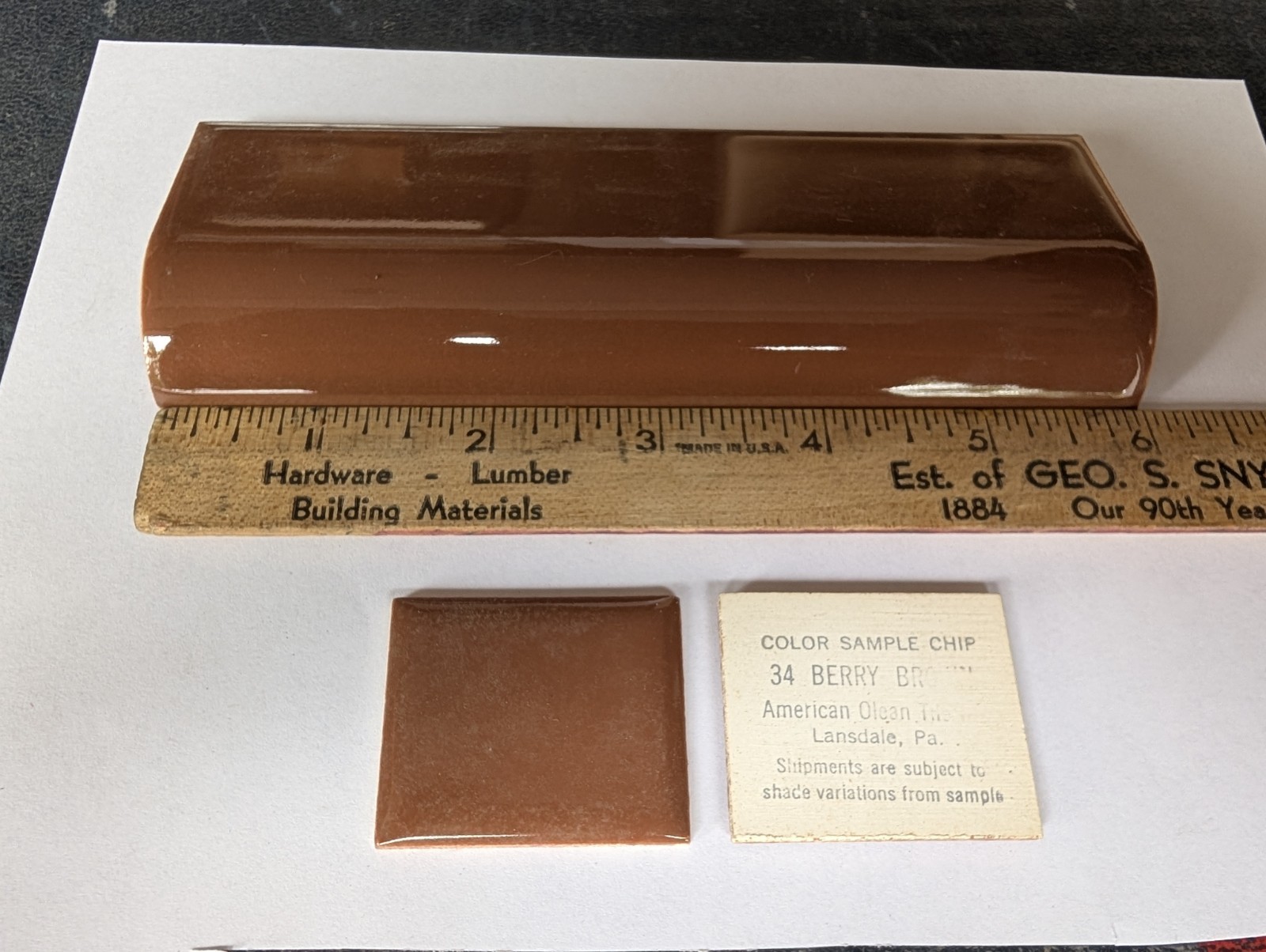 1 pc American Olean Berry Brown #34 Ceramic Tile Mud Cap bullnose A4200 2×6″