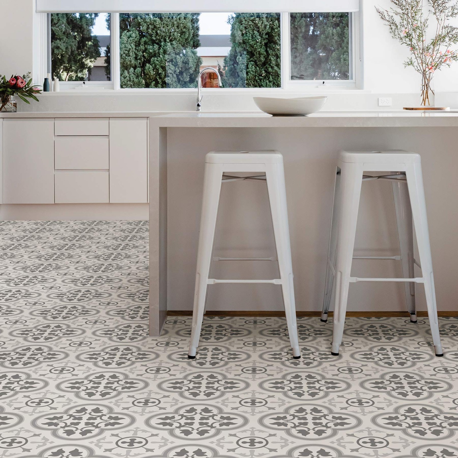FloorPops FP2953 Remy Peel & Stick Floor Tiles, 12″L x 12″W x 0.06″T, Gray