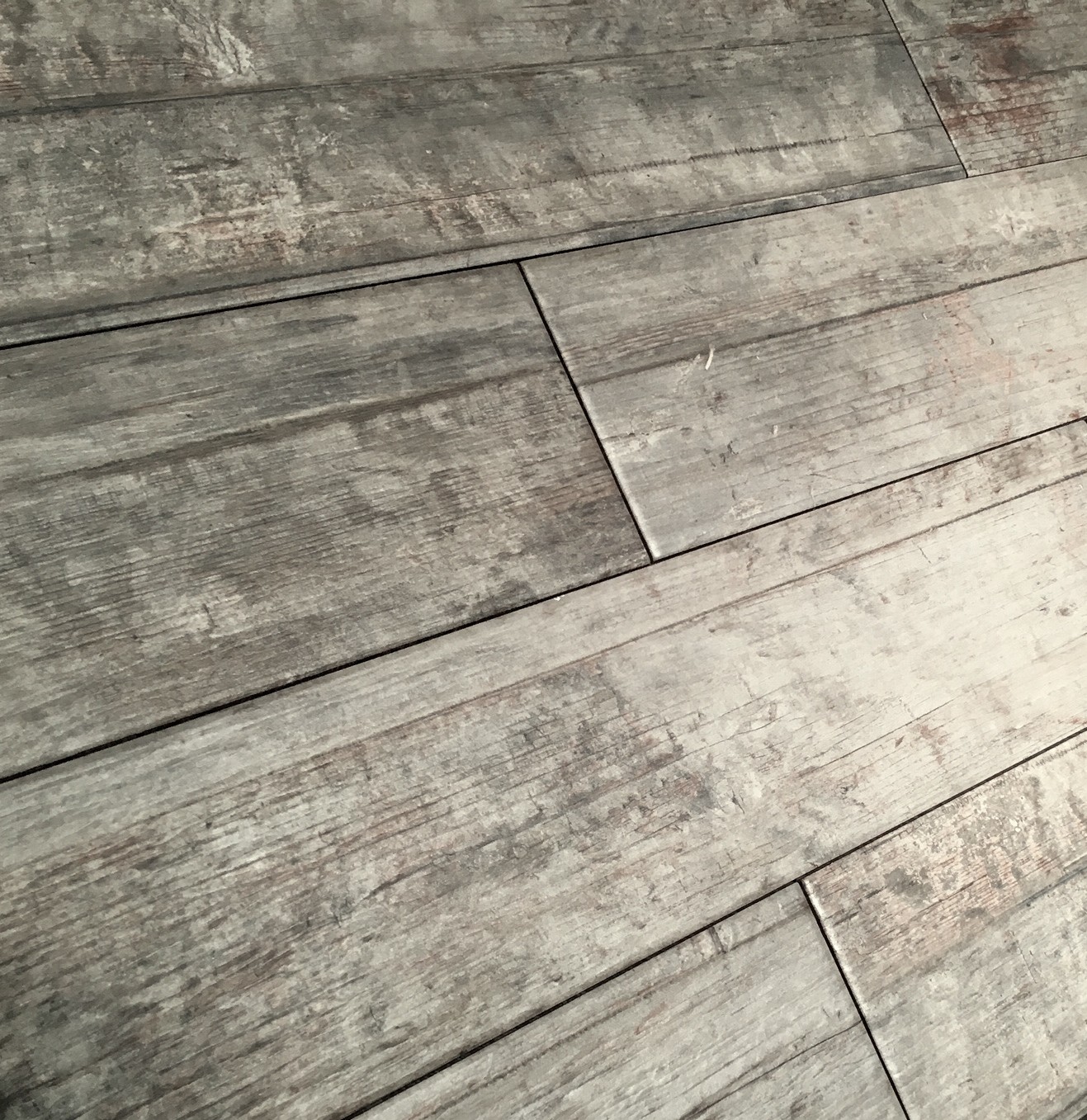 6×24 Country Ocean Porcelain Plank Wood-Look Field Tile Floor (Sold by piece)