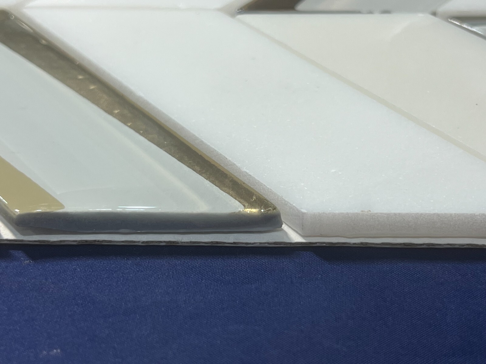 S13 Carrara White/Gold Marble Glass Mosaic Tile Kitchen Bathroom, 7 sheets