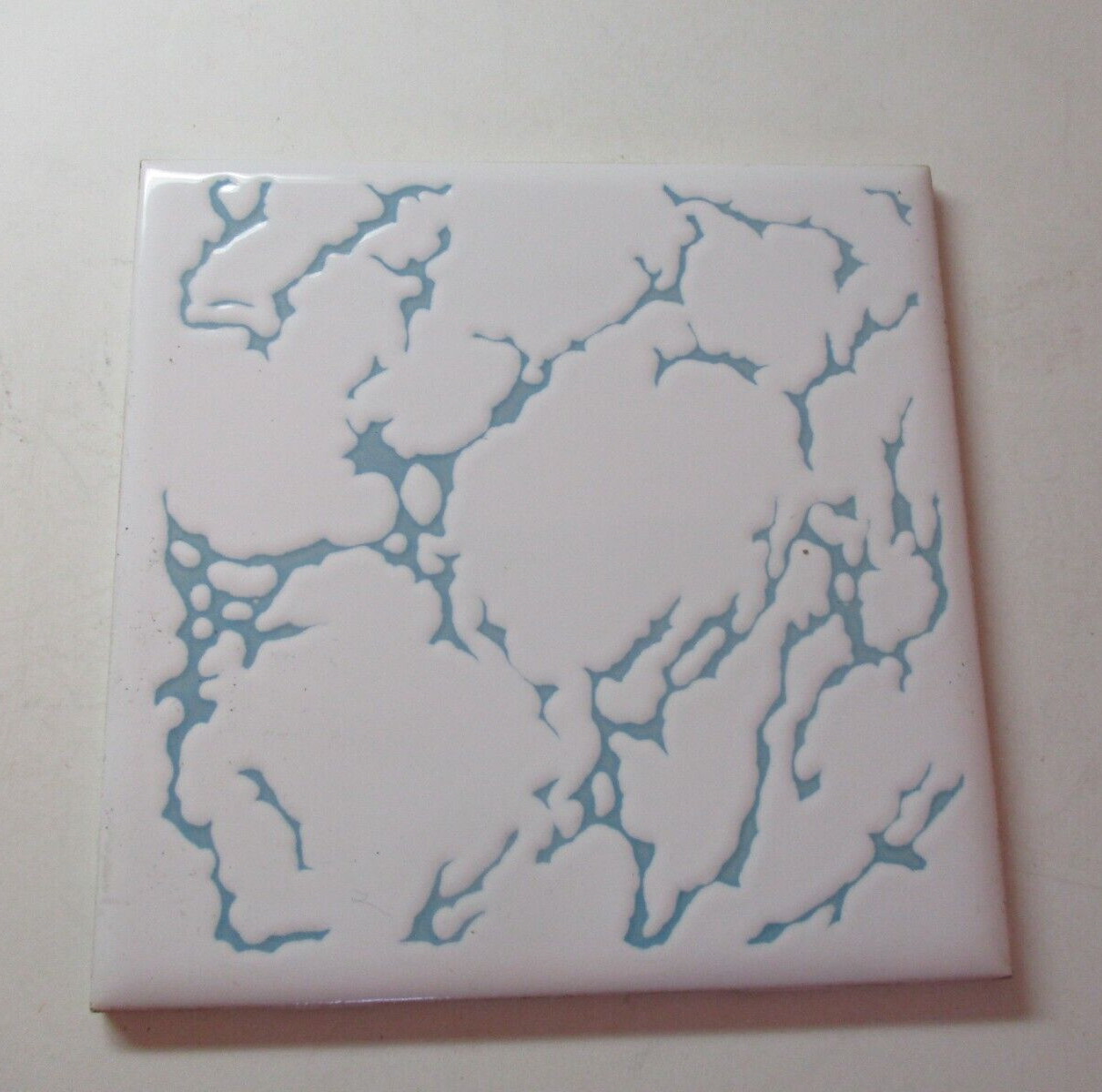 1 Wall Tile NTK Japan Powder Blue Veined on Off White Porcelain Ceramic Vintage