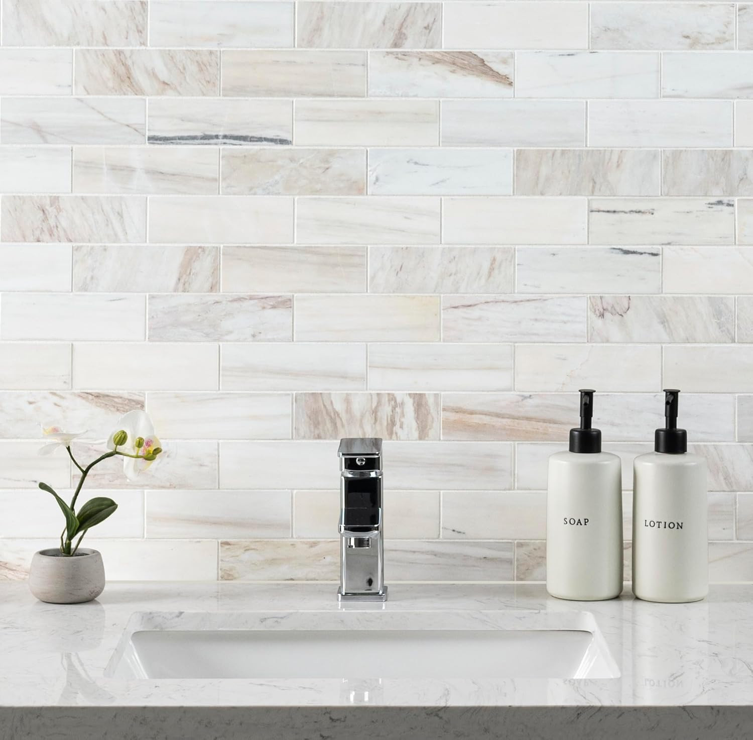 Elegant Polished Angora Marble Mosaic Tile for Kitchen & Bathroom Backsplash